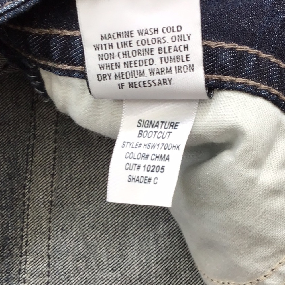 HUDSON LOW RISE SIGNATURE BOOTCUT JEANS LIKE NEW - Picture 6 of 10